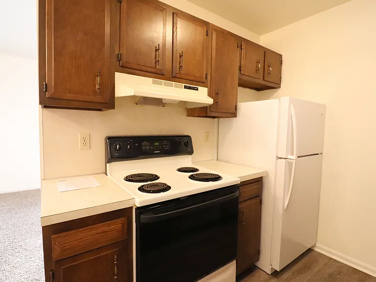 1530 W Main St #I — Photo 8