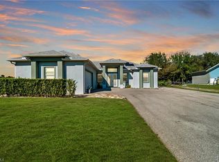 2777 2nd Ave SE, Naples, FL 34117