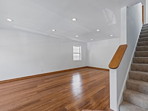 4th image of 7805 S Woodlawn Ave