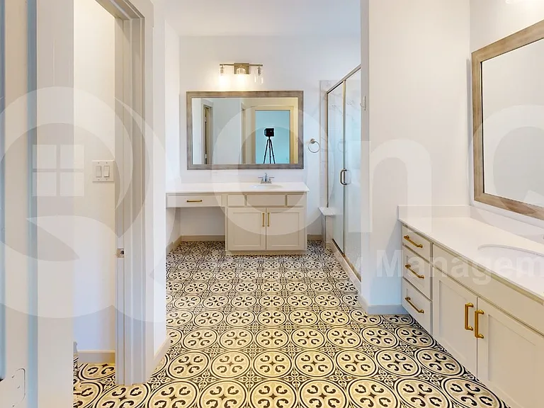 7416 Atlas Dr — Photo 18