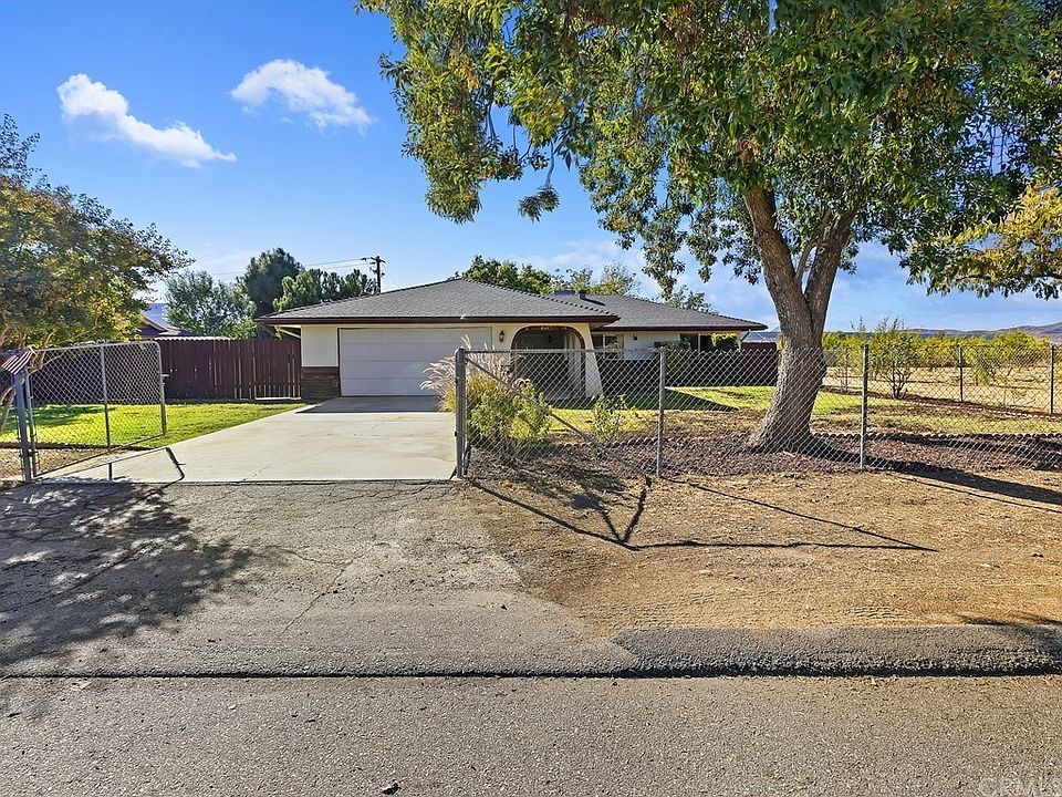 1st image of 30131 Garnet Ln