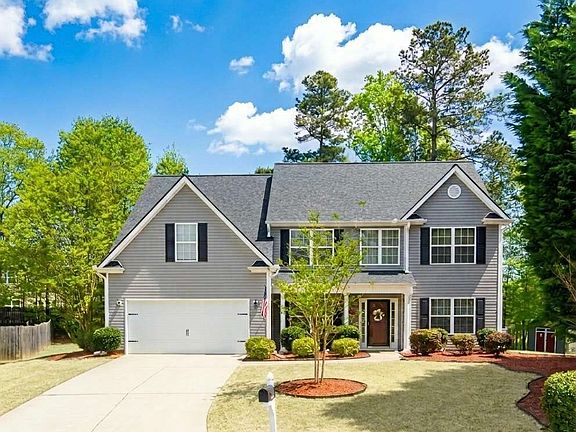 2nd image of 1812 Maxey Ln