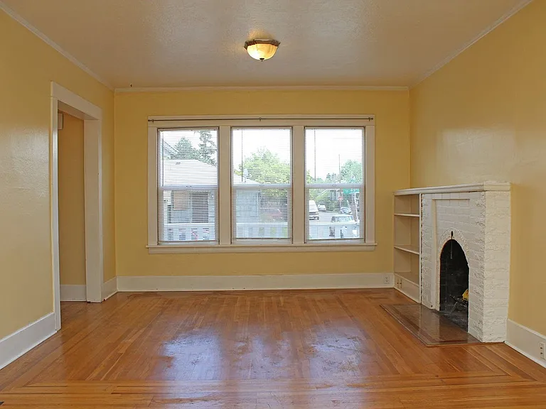 2257 SE 43rd Ave — Photo 4
