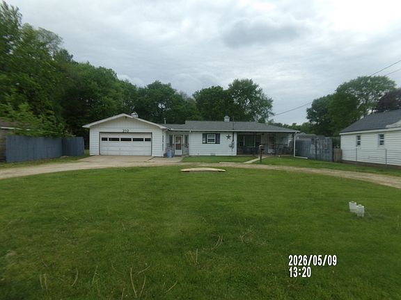 5th image of 310 Martin Rd