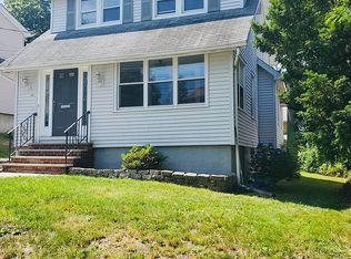 54 Chestnut Ave, Bogota, NJ 07603