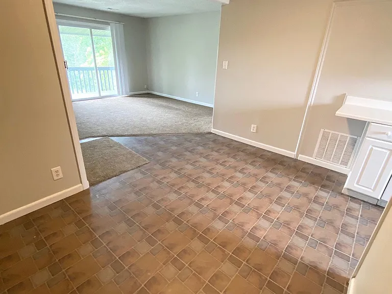 1833 Gascony Parc Dr #1833 — Photo 2