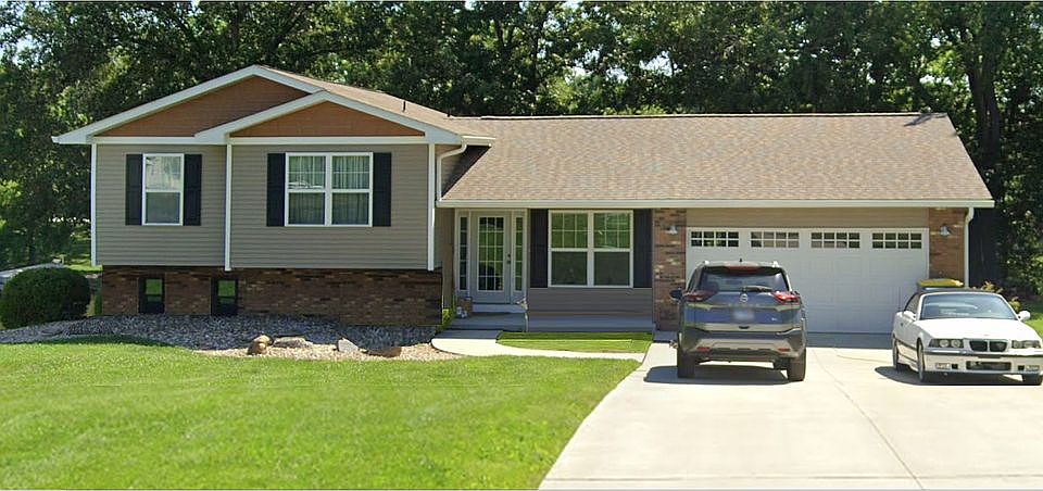 1st image of 860 Newport Bay Dr
