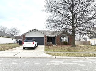 937 Ellington Cir, Greenwood, IN 46143