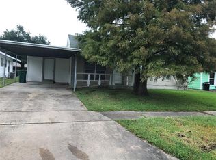 1305 Dunstan Rd, Pasadena, TX 77502