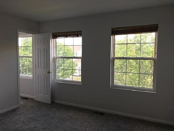 5th image of 7174 Alden Dr