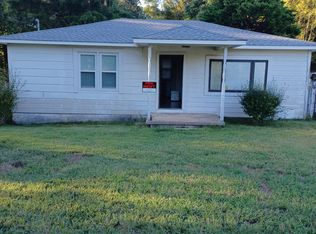90 Bartee Rd, Laceys Spring, AL 35754