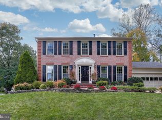 1158 Charing Cross Dr, Crofton, MD 21114