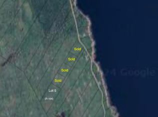 5 Long Cove Rd #104, Queens, NS B0J 2T0