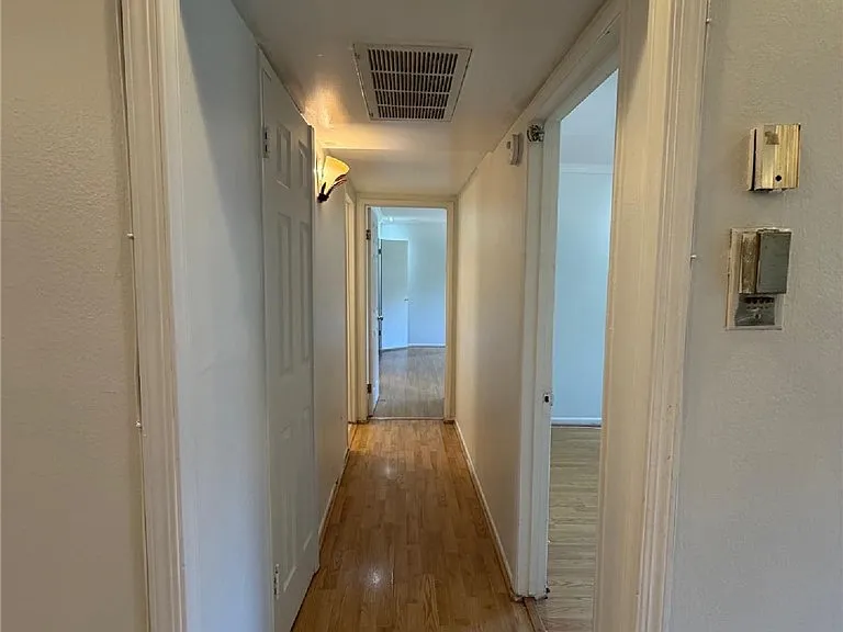 5403 Newcastle Ave #8 — Photo 14