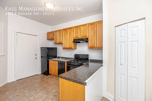 4613 N Ashland Ave #2 Photo 1