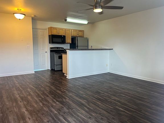3rd image of 3030 C St