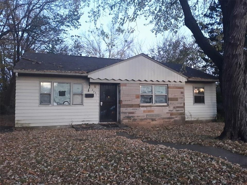 1st image of 2931 N Sangster Ave