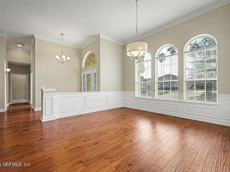 337 S Mill View Way — Photo 13
