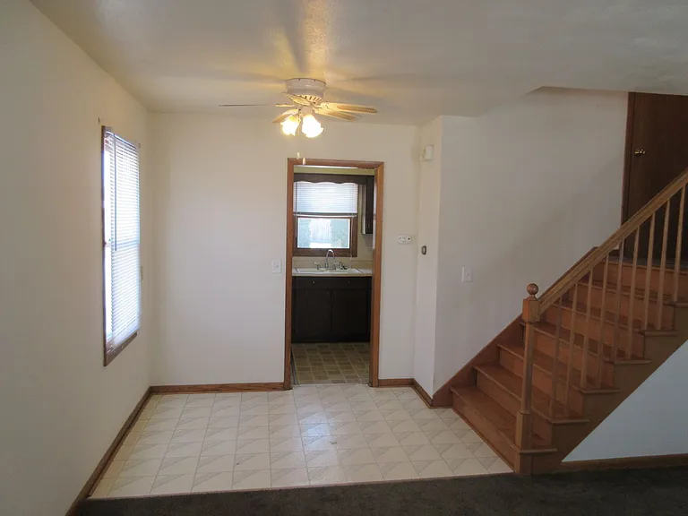 204-206 N Grant Ave — Photo 4