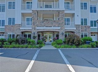 7215 Falston Cir, Old Bridge, NJ 08857