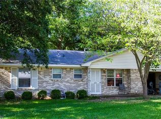 327 W McKinney St, Pilot Point, TX 76258