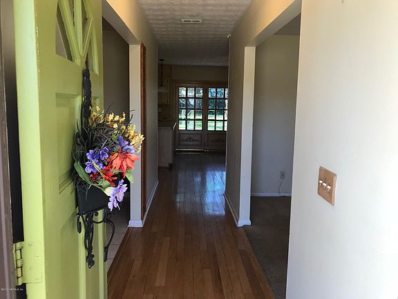 3rd image of 2240 CHABLIS Court