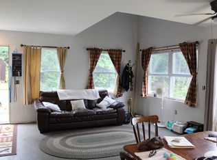 75 Heritage Rd, Colebrook, NH 03576