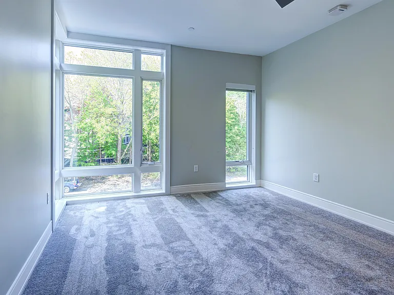 2059 Lafayette Rd #203 — Photo 14