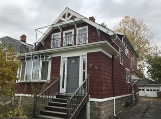 35 Saint James Rd, Cheektowaga, NY 14225