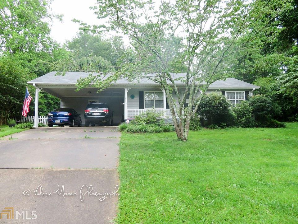 2nd image of 207 Shallowford Dr