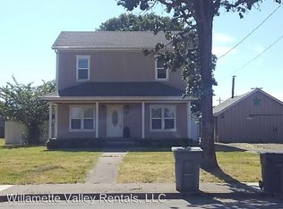 208 N 15th St, Philomath, OR 97370