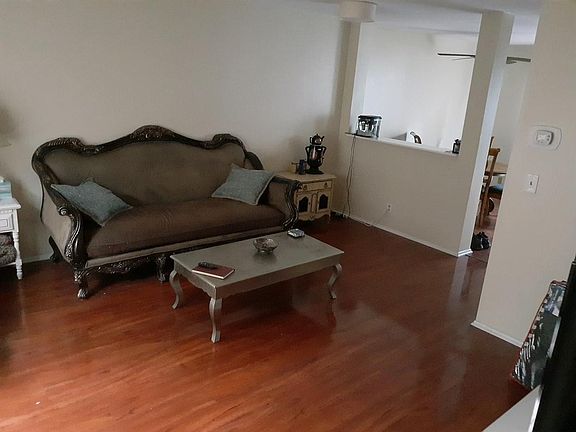 2nd image of 591 N Garfield Ave APT 7