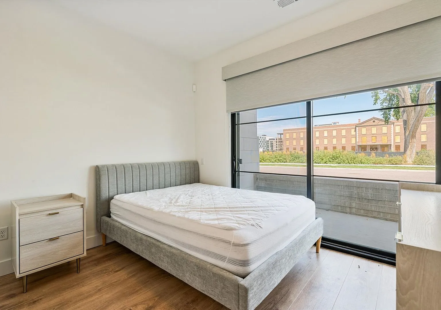 Luxury Rowhome Near Cherry Creek — Photo 4