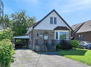 83 Aberfoyle Ave, Hamilton, ON L8K 4S1
