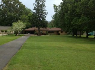 735 Lakeshore Dr, Monroe, LA 71203