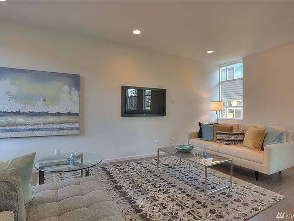4th image of 4022A Martin Luther King Jr Way S