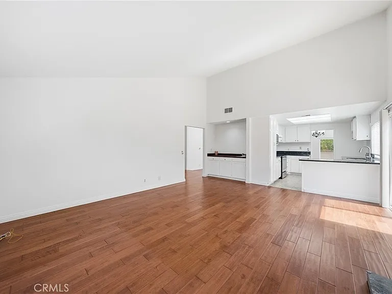 1736 Kingham Way — Photo 13