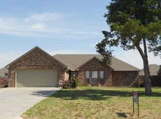 207 W North Dr, Fletcher, OK 73541