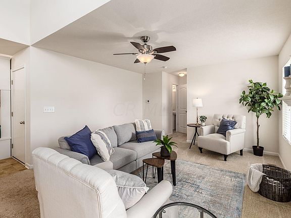 4th image of 2097 Derby Dr