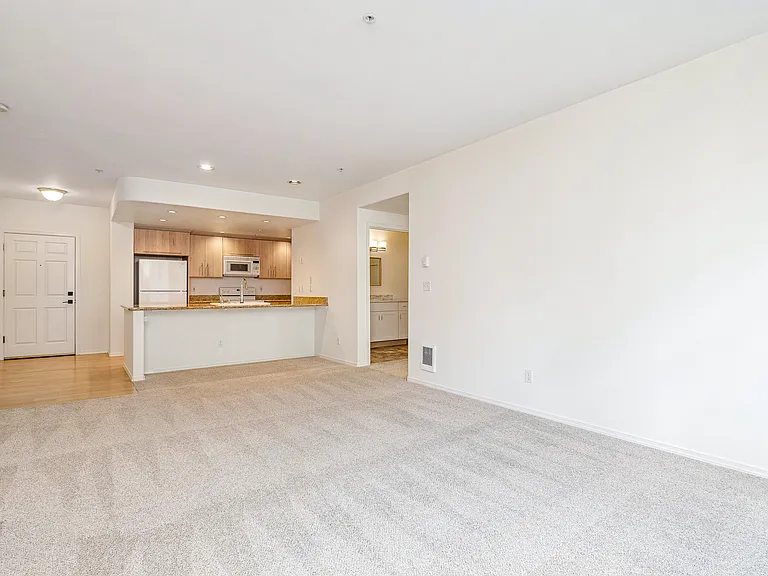 3221 SW Avalon Way #313 — Photo 24