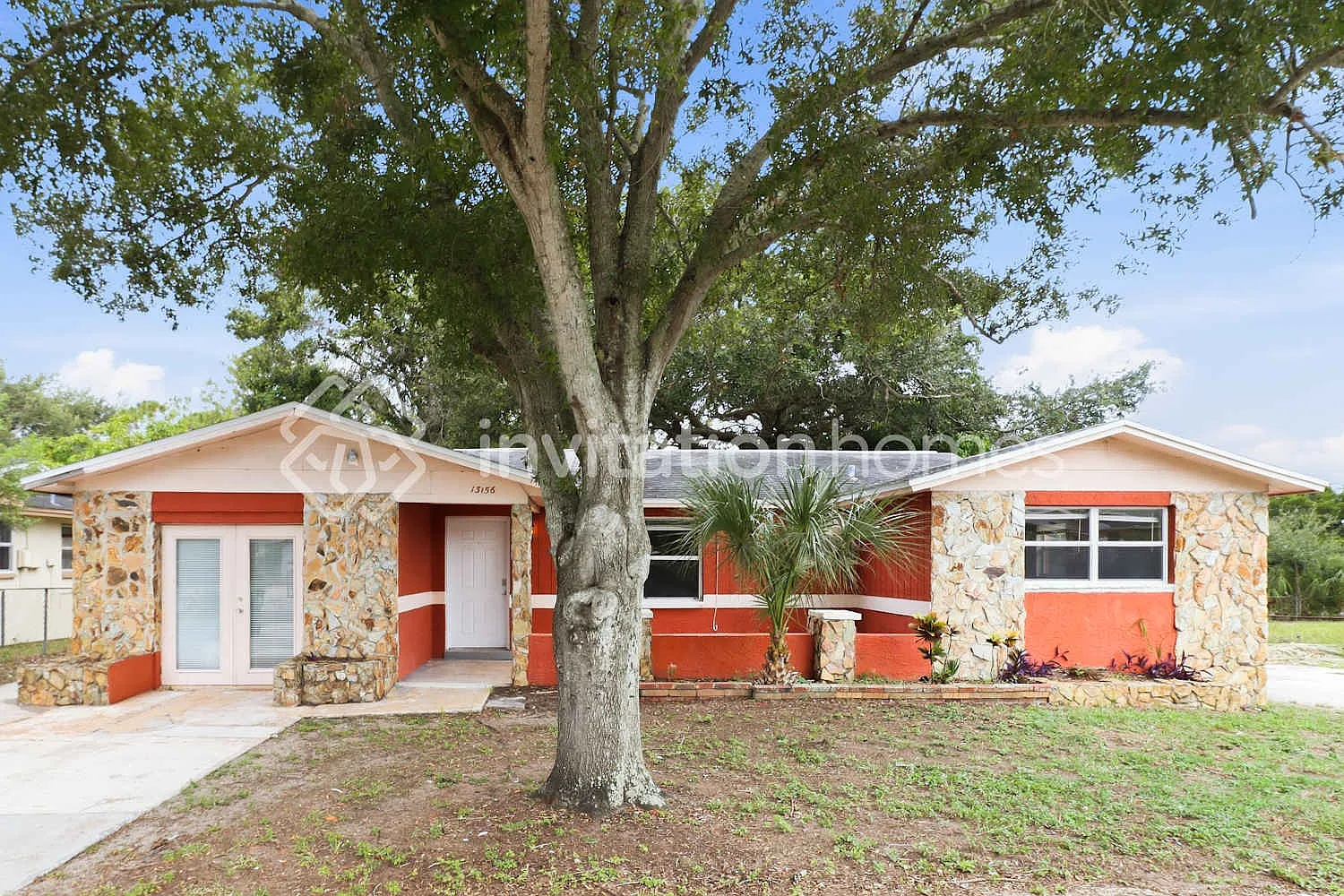 13156 120th St Seminole, FL 33778 — Photo 1
