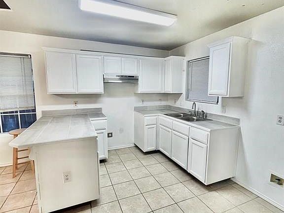 4th image of 6903 S Lorenzo St