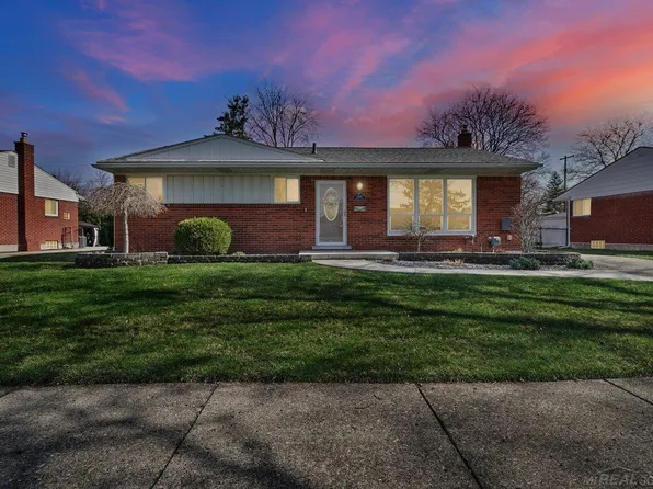 11435 Farthing Dr, Sterling Heights, MI 48314