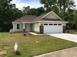 6277 Jordans Pass Dr, Tallahassee, FL 32304