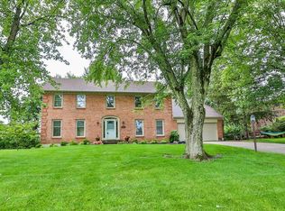 8511 Meadow Bluff Ct, Cincinnati, OH 45249