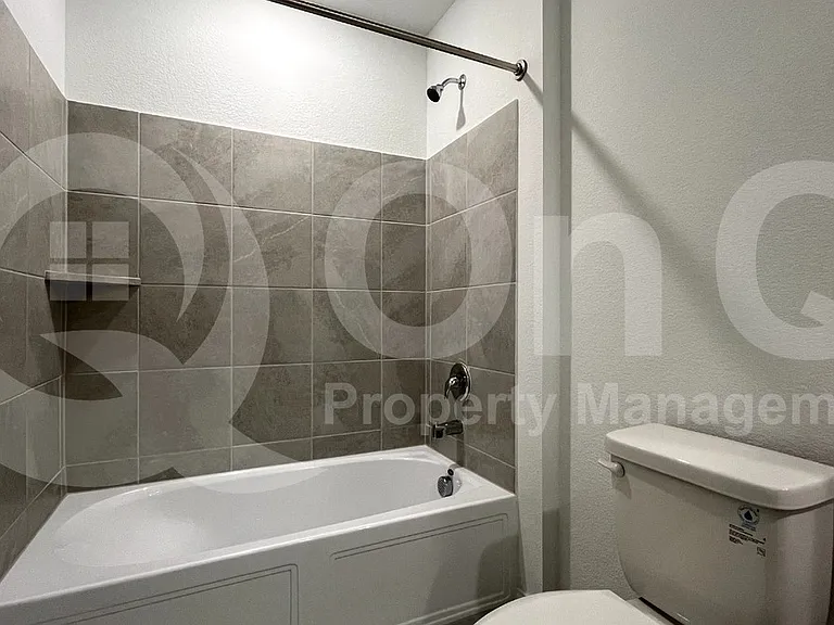 303 Ashbrook Way — Photo 17