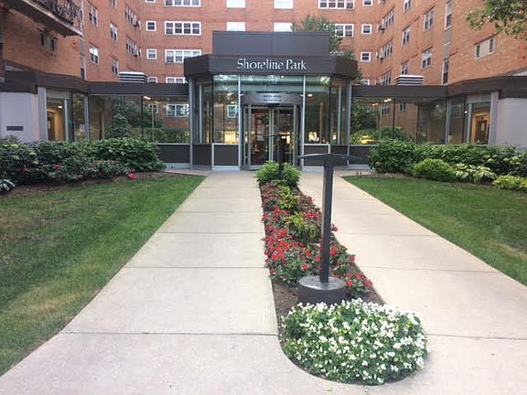 2nd image of 4970 N Marine Dr APT 1425
