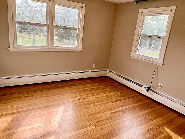 13 Meadowbrook Ln — Photo 16