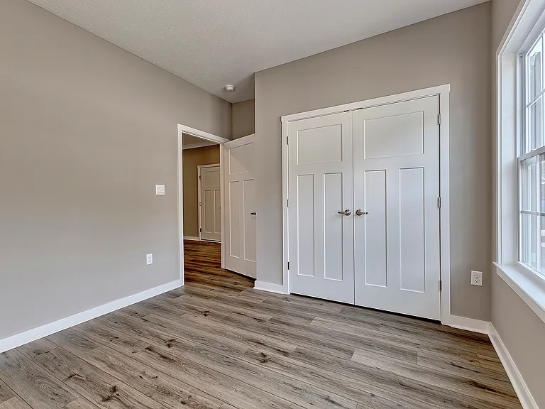 287 Olivia Dr — Photo 14