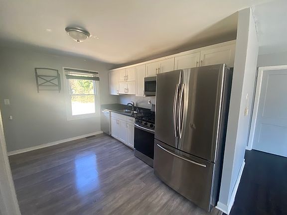 5th image of 1018 Clay St